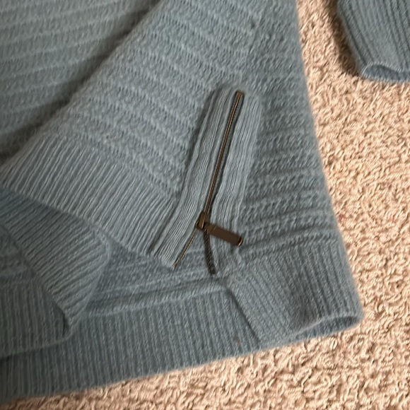 Garnet Hill Womens Sweater Small Lambswool Angora Rabbit Side Zippers Ribbed - Picture 2 of 5